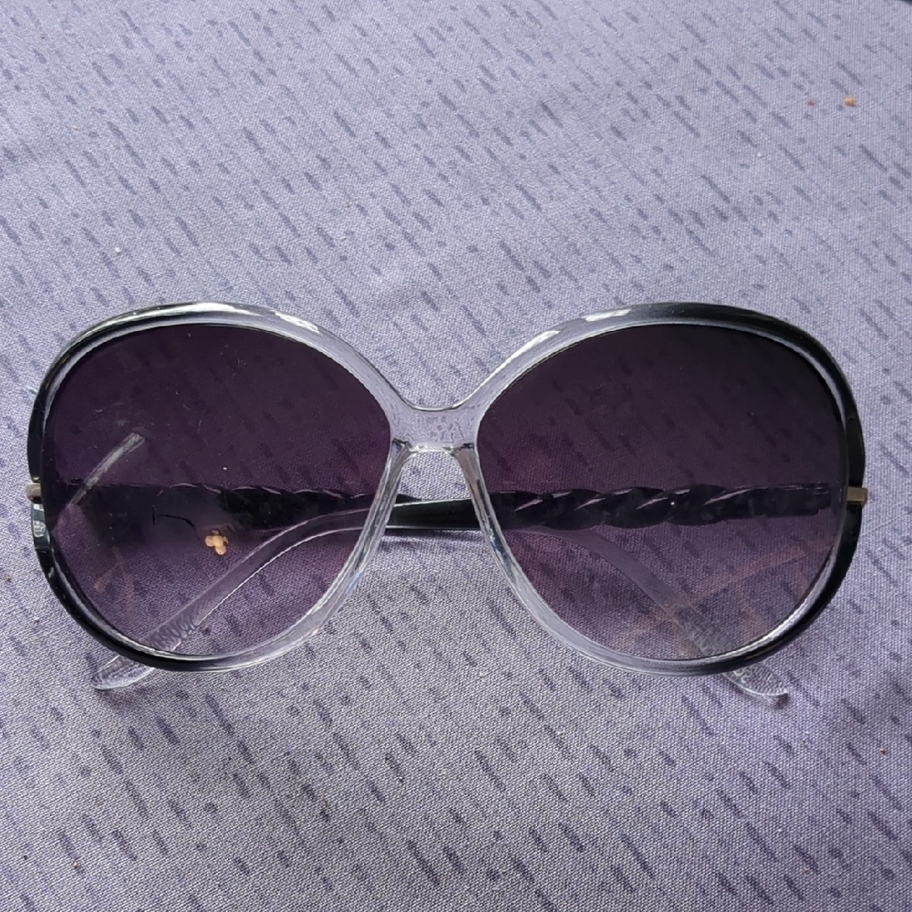 Stylish Black Sunglasses